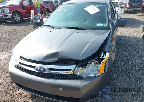 2010 Ford Focus Se z USA, uszkodzony, nr VIN 1FAHP3FN9AW152897